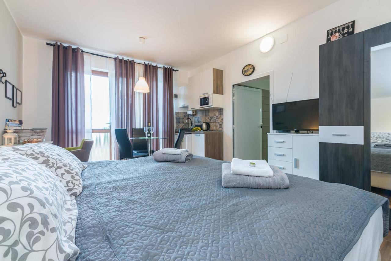 Apartman Chiara 里耶卡 外观 照片